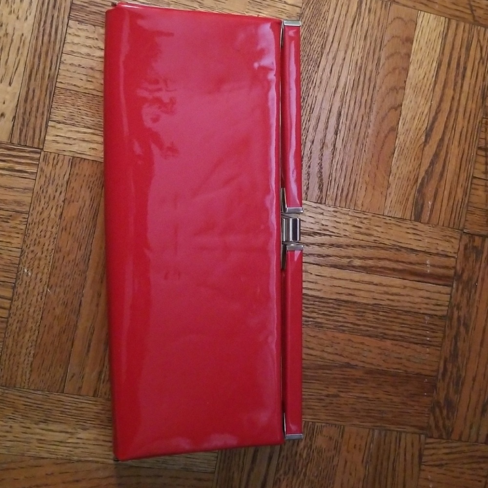 HOT IN HOLLYWOOD Stunning Red Clutch